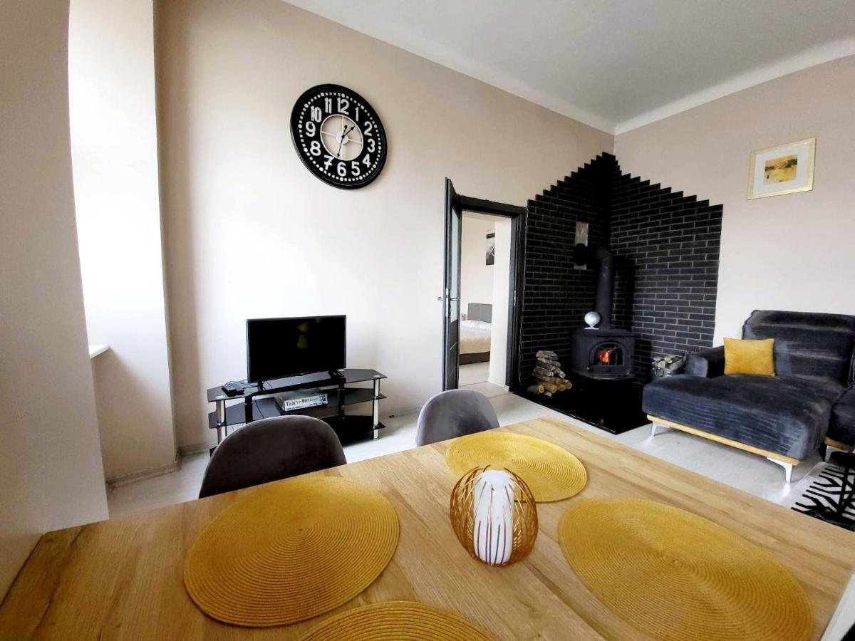Cozy 2 Room Apartment In The Oldtown Of Klaipėda Exterior foto